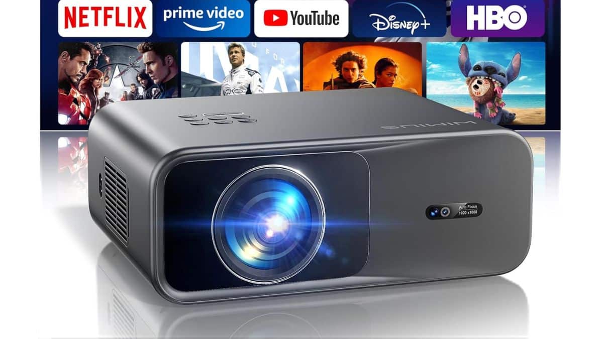 Proyector 4K con Bluetooth y corrección keystone para cine en casa.
