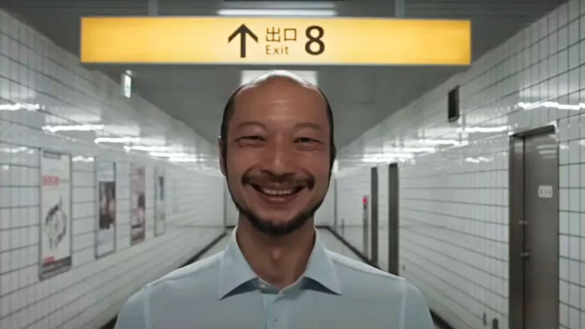 Póster oficial de la película de terror japonesa 'Exit 8' con escena claustrofóbica en el metro.