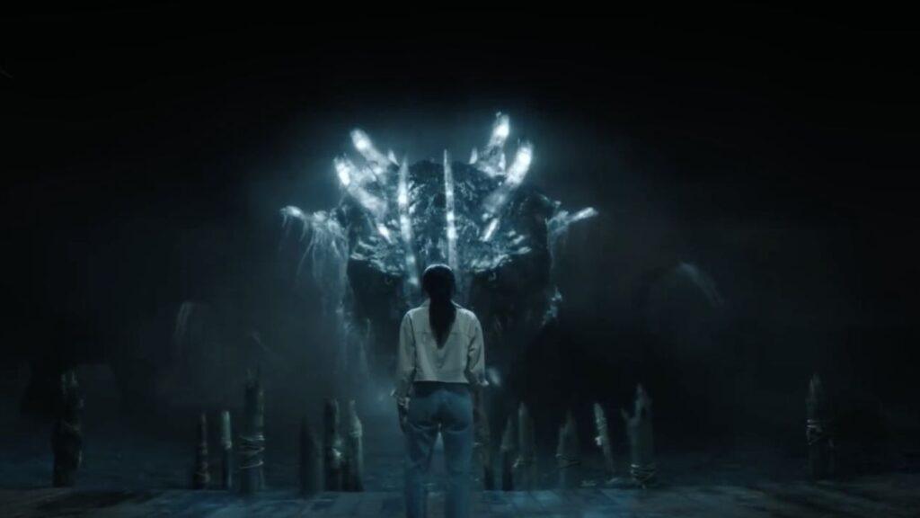 Imagen de la cabeza del Titan X en una escena de la serie Monarch: legacy of monster